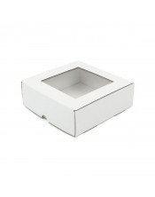 Balta kvadratinė dėžutė su langeliu arbatai iš mikrogofros