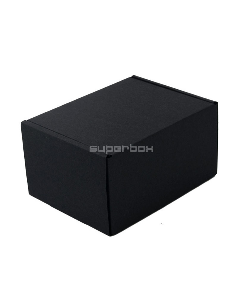 Greito sulankstymo maža dėžutė iš juodos mikrogofros siuntimui ir dovanoms