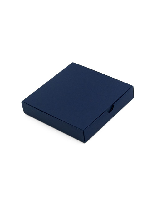 Nedidelė kvadratinė dėžutė įleidžiamu dangteliu iš mėlyno kartono