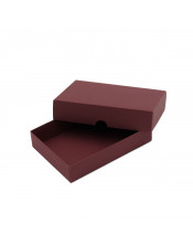 Bordo spalvos dėžutė su dangteliu papuošalams