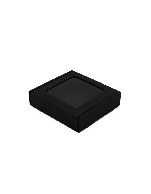 Melna, maza augstuma kvadrātveida mini kastīte