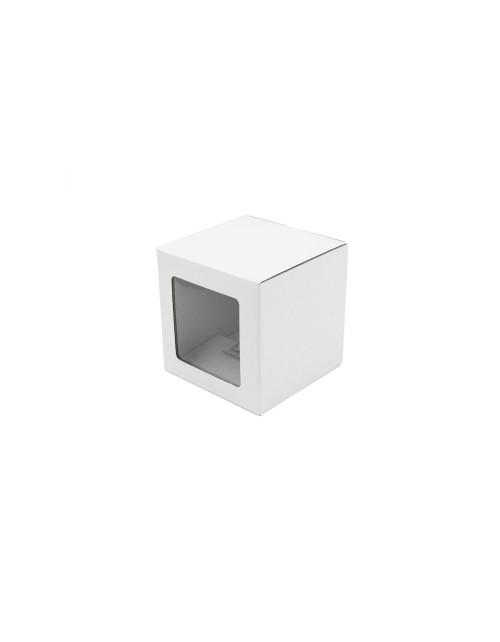 Balta kubo formos dovanų dėžutė su langeliu žvakei