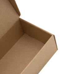 Ruda siuntinukų dėžutė be langelio