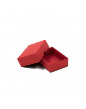 Raudona dviejų dalių maža kartono dovanų dėžutė