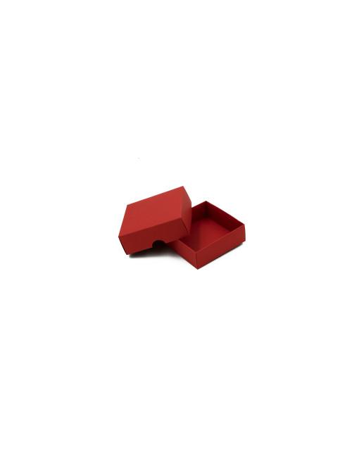 Raudona dviejų dalių maža kvadratinė dovanų dėžutė