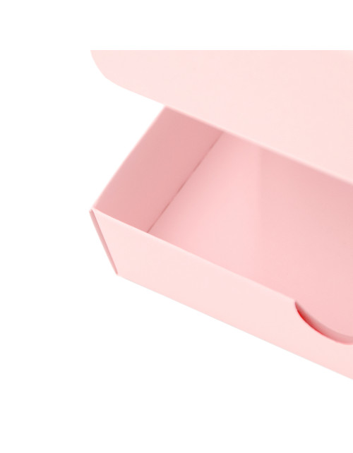 Pagarināta dāvanu kastīte no persiku krāsas dekoratīvā kartona