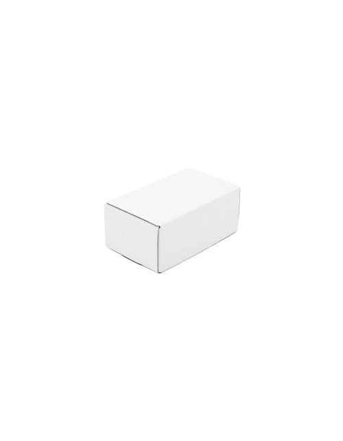 Balta maža greitai sulankstoma dėžutė