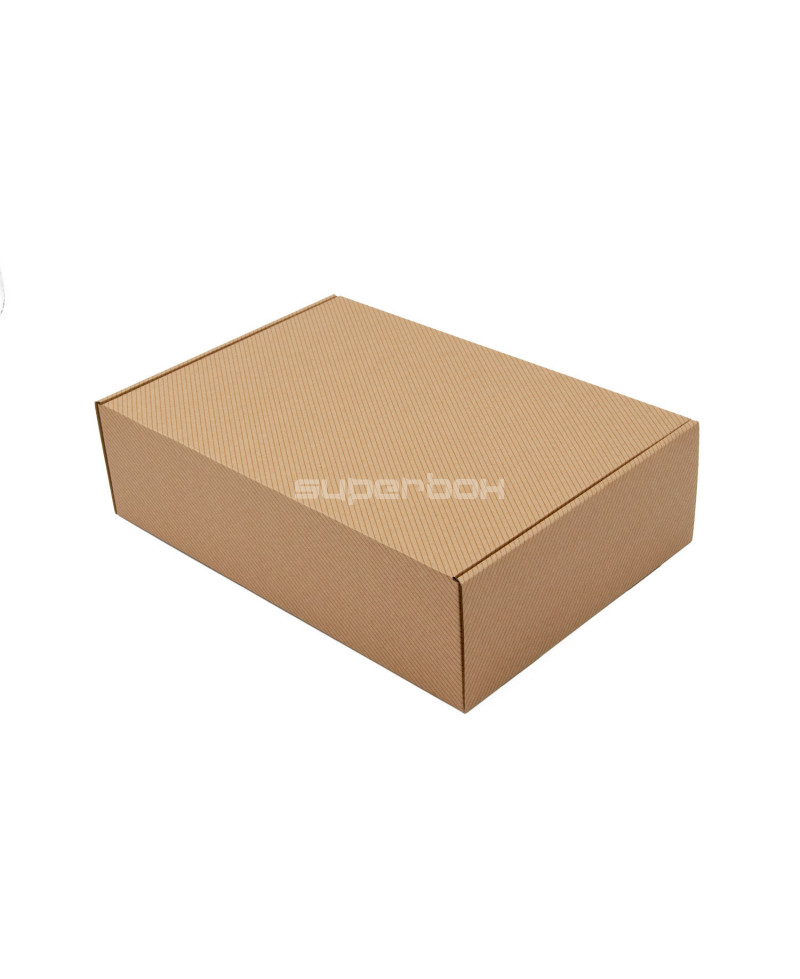 Коричневая подарочная коробка размера A4 и коричневыми полосками