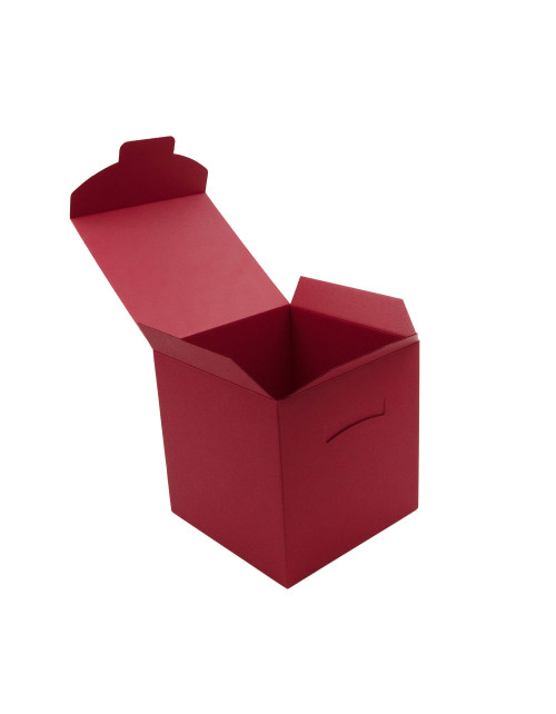 Didelė tamsiai raudona kūbo formos dėžė  verslo dovanoms