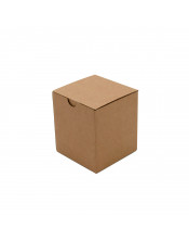 Brūna divdaļīga kvadrātveida kartona dāvanu kaste