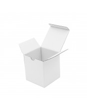 Balta dėžutė  suvenyrams pakuoti