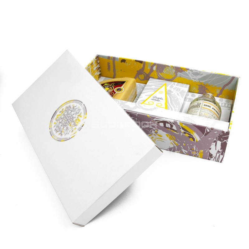 Изысканная подарочная коробка для сыра и напитков