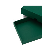 Tamsiai žalios spalvos kartono dėžutė su dangteliu
