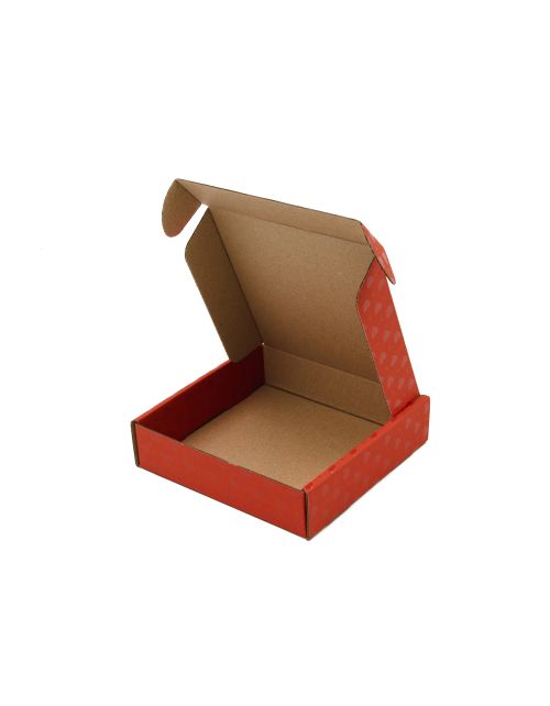 Plokščia raudona kvadratinė MINI dėžutė su širdelėmis