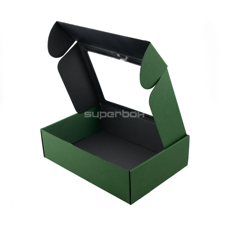 Зелёная коробка формата A4 с окном Зелёная коробка формата A4 с окном