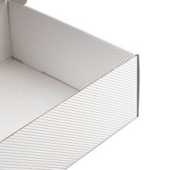 White with golden Lines Square Gift Box | 220 x 220 x 90 мм | Superbox